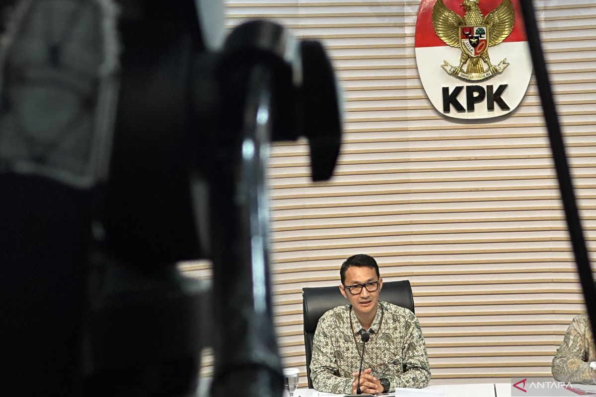KPK lanjutkan penyidikan kasus suap di Pemprov Papua