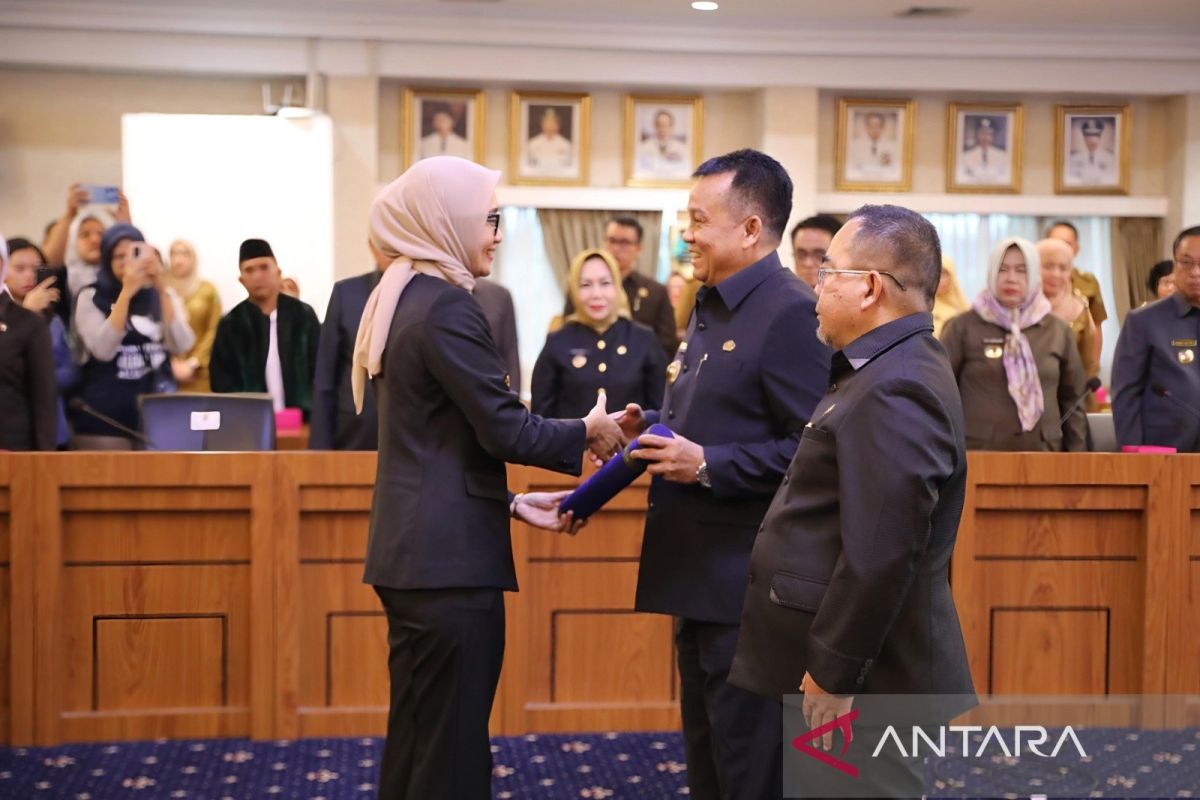 Lukman Pura dilantik sebagai staf ahli bidang kemasyarakatan dan SDM Lampung