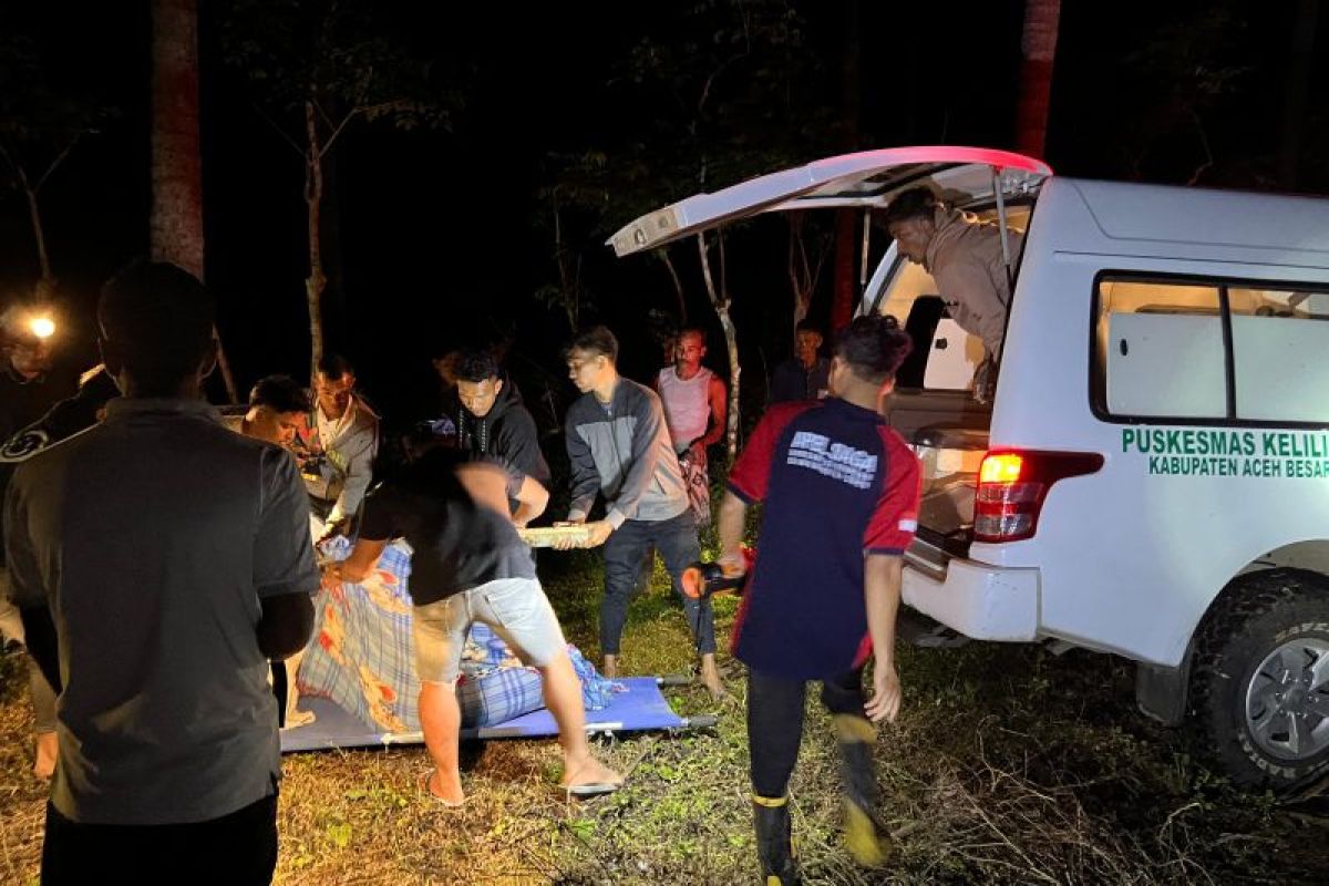 BPBD Aceh Besar evakuasi warga Lambada meninggal di Kebun