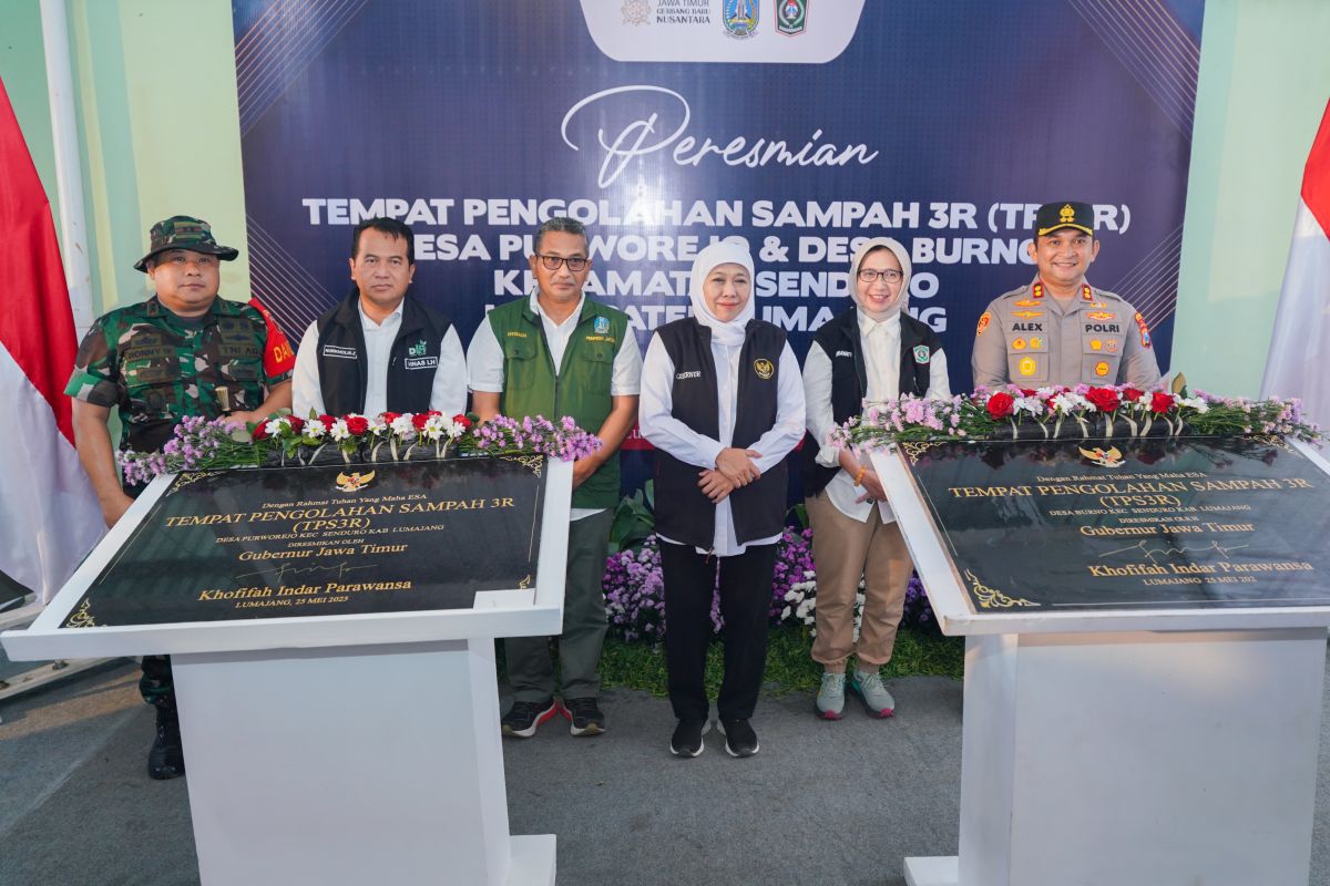 Khofifah ajak warga Lumajang ubah sampah jadi rupiah