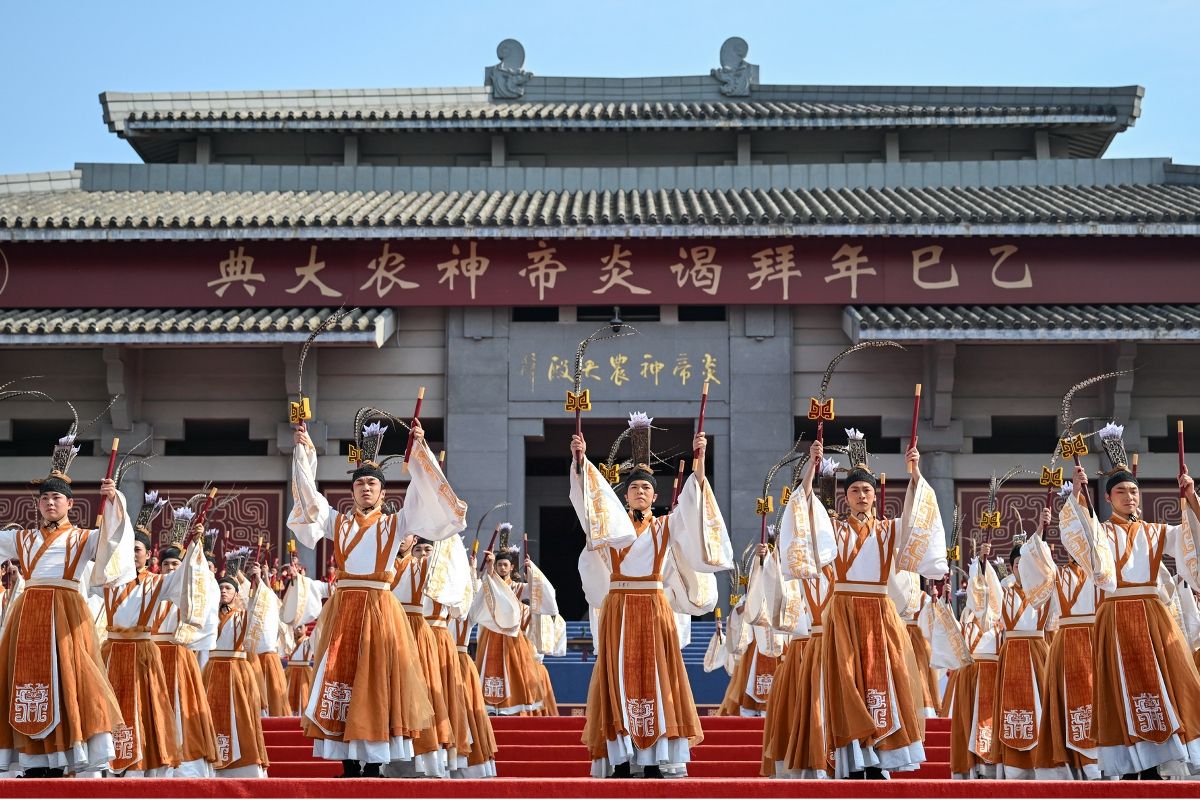 Ancestral sacrifice held in Chinese Yan Emperor's hometown Suizhou