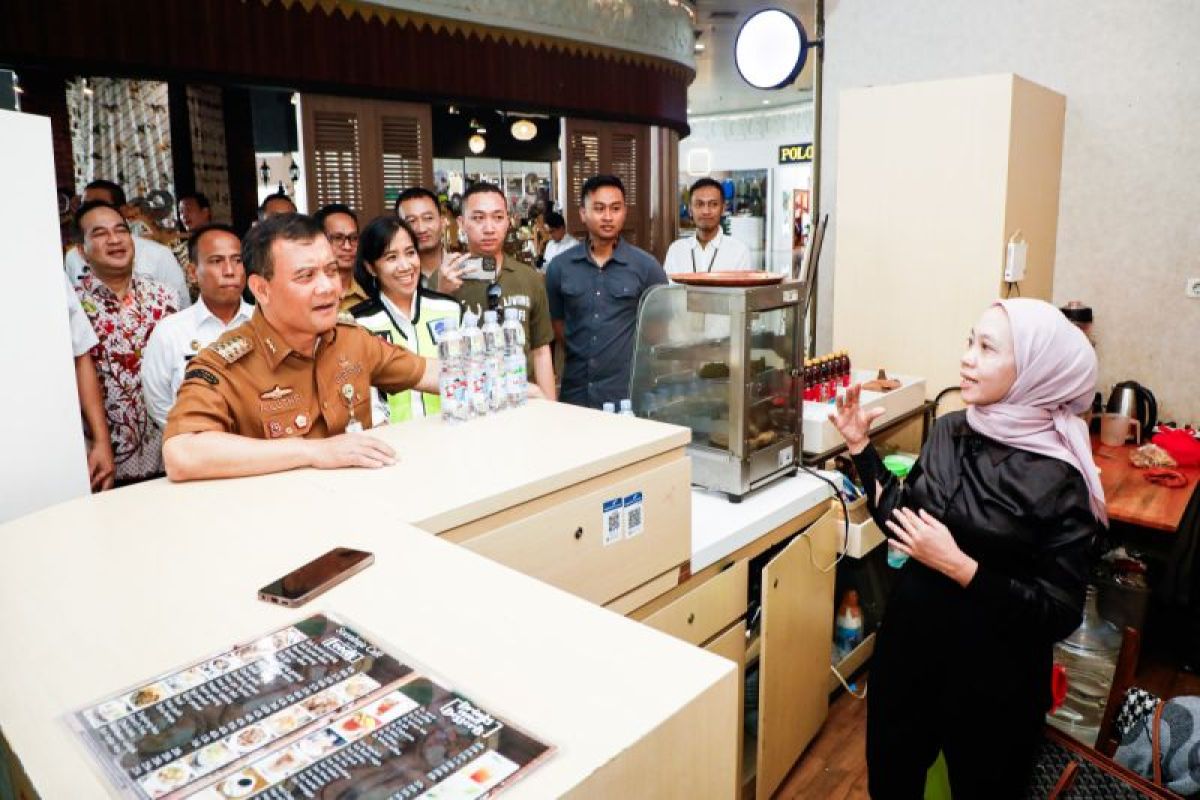 Catatan 100 Hari Kerja Luthfi-Yasin, Bandara Ahmad Yani kembali Berstatus Internasional