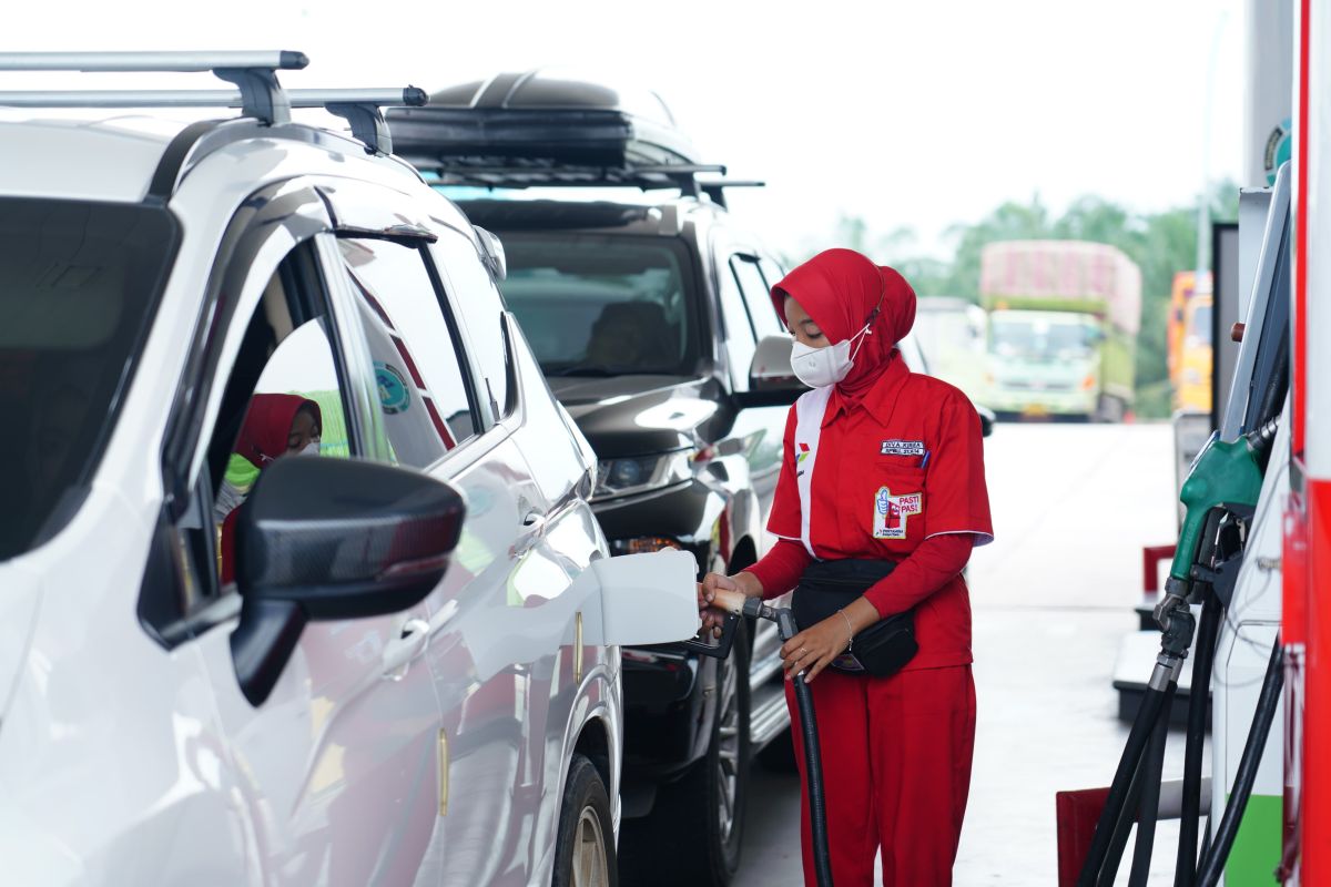 Pertamina tingkatkan pasokan BBM ke Bengkulu atasi kelangkaan
