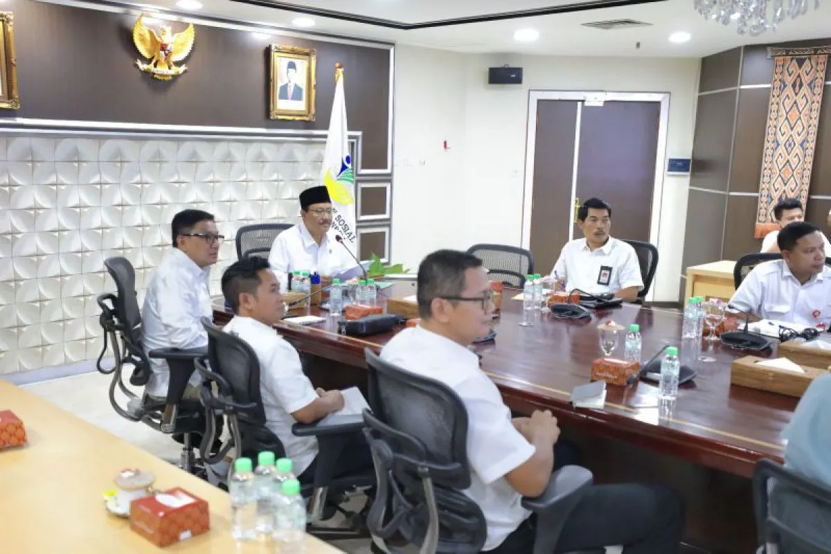 Bekali ribuan pendamping PKH, Mensos: Lawan kemiskinan dengan data - ANTARA  News