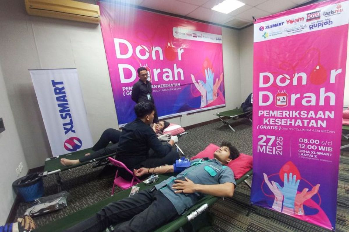 XLSMART - BI gelar donor darah bantu anak-anak penderita kanker