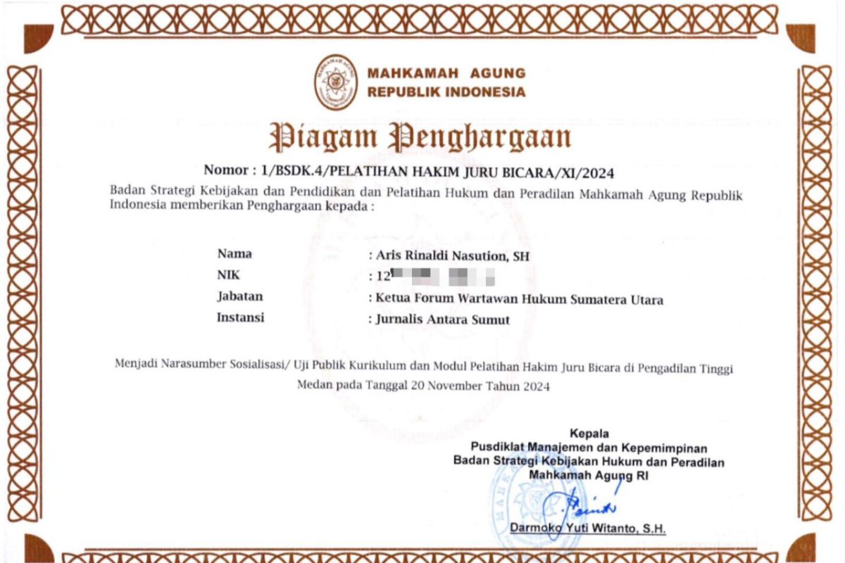 Mahkamah Agung RI beri piagam penghargaan kepada Ketua Forwakum Sumut