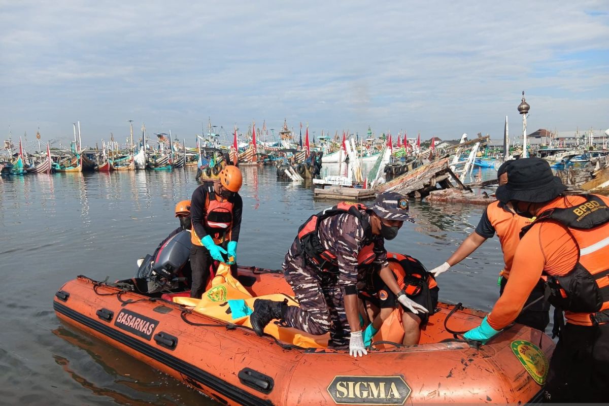 SAR Banyuwangi temukan dua nelayan tenggelam dalam kondisi meninggal