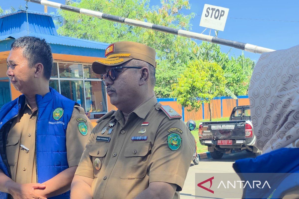 Pemkot Bengkulu gelar operasi katarak gratis peringati hari lansia