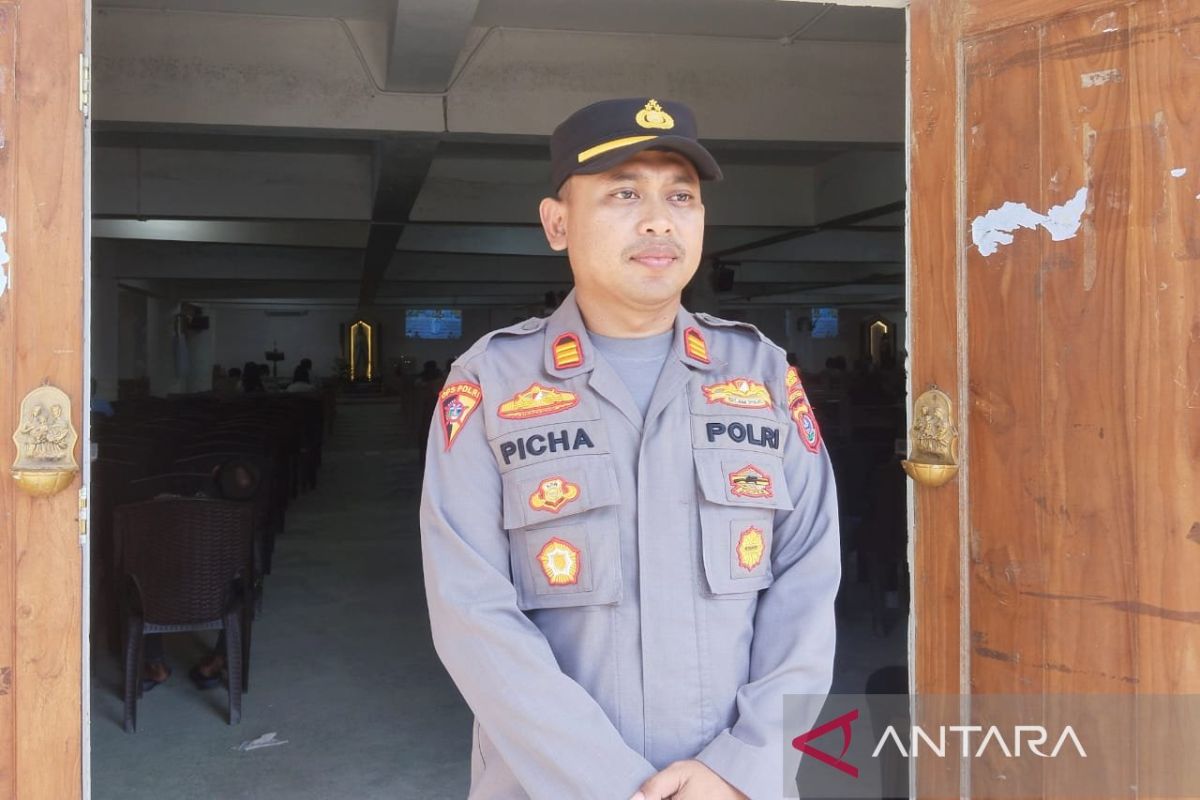 Polresta Kendari kerahkan 214 personel untuk pengamanan di sejumlah gereja
