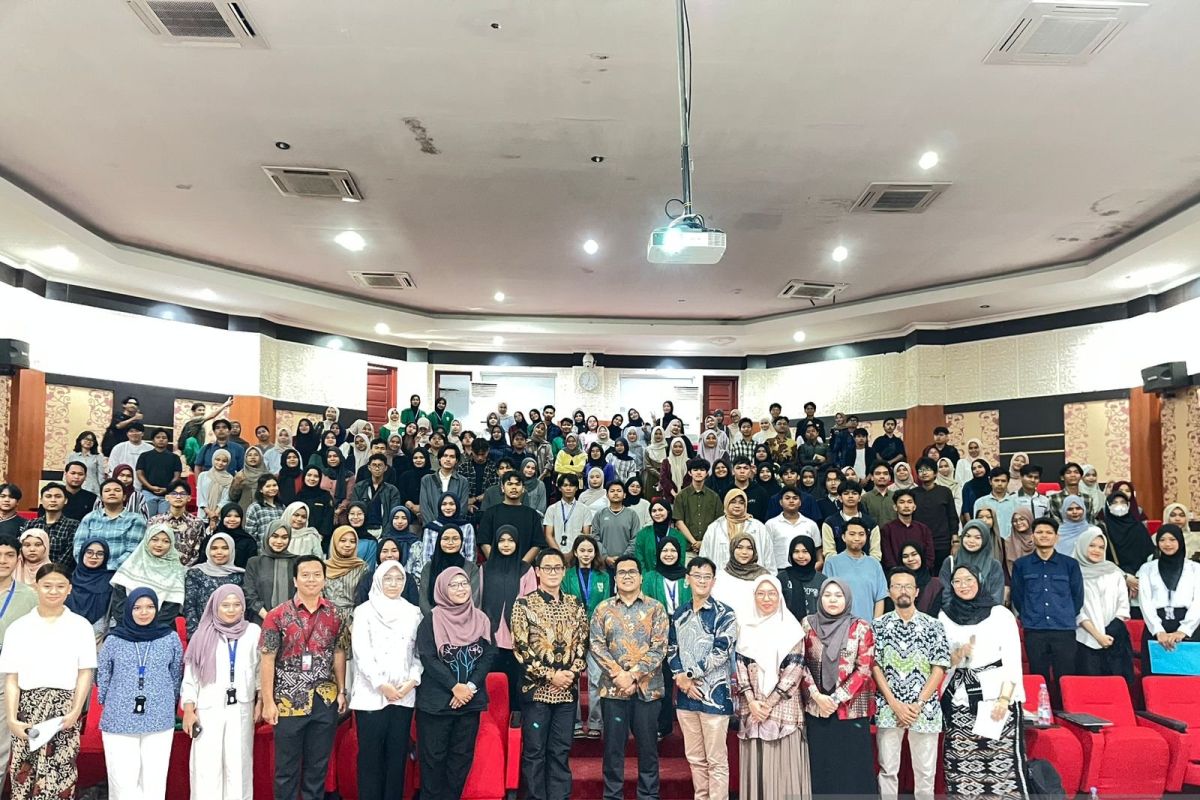 FISIP Unand-LDKPI adakan talk show penguatan diplomasi-ekonomi