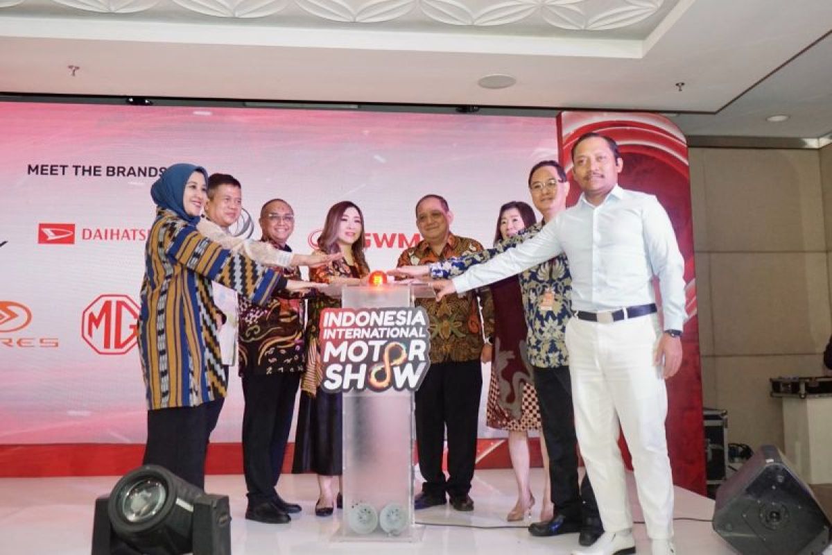 Bank Danamon dan Adira Finance tawarkan solusi finansial di IIMS ...