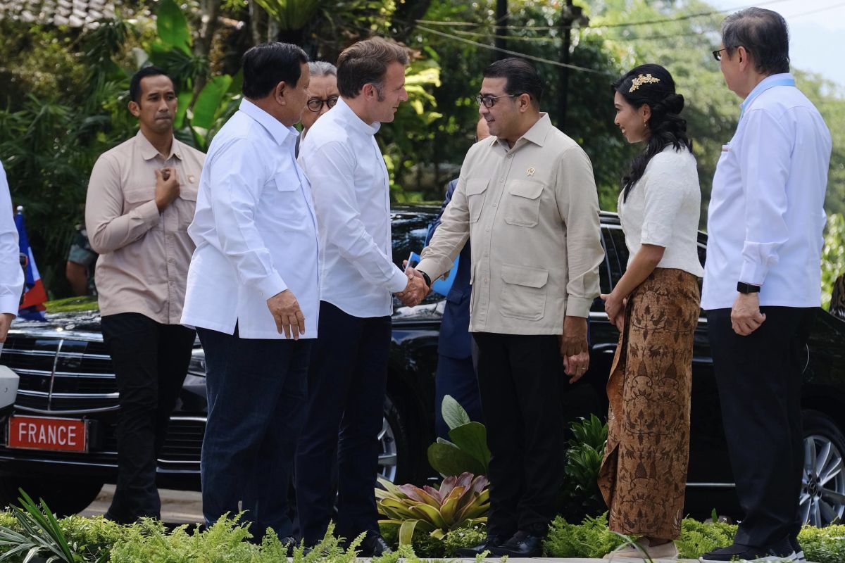 Menekraf : Kunjungan Macron ke Borobudur sebagai penghargaan karya leluhur