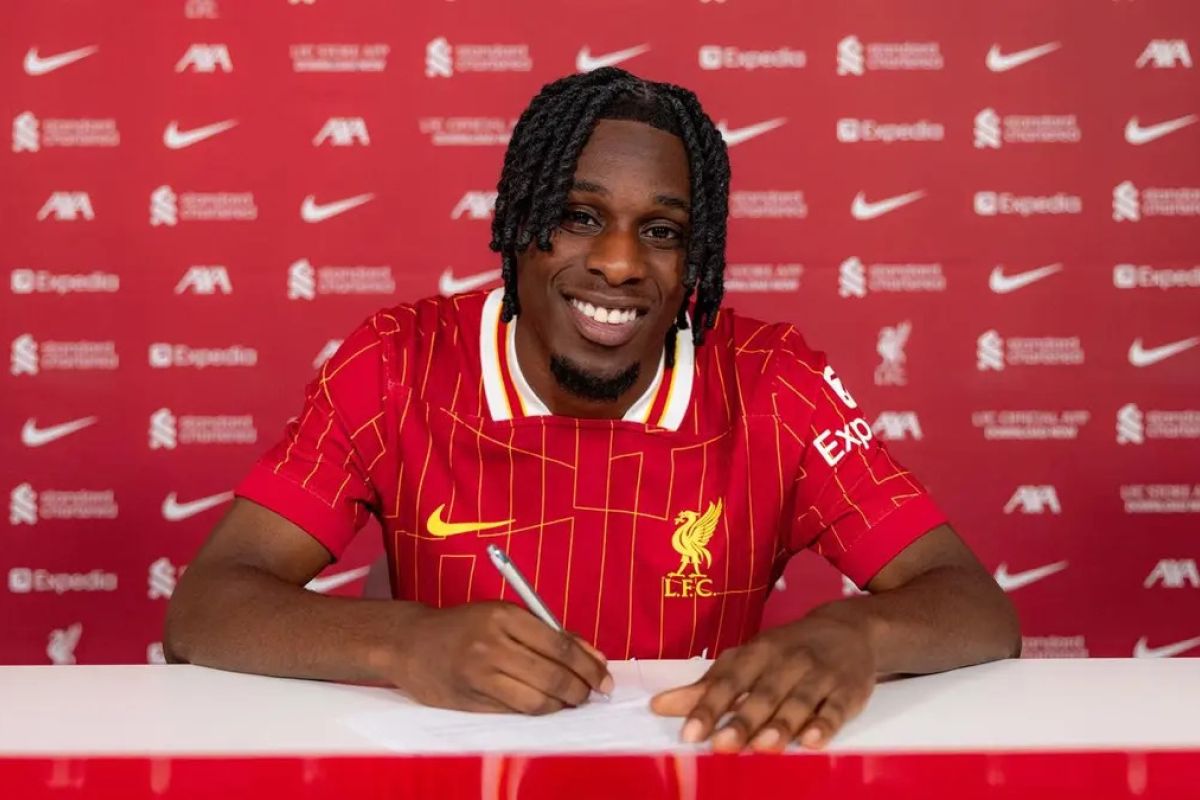 Liverpool resmi umumkan transfer Jeremie Frimpong dari Leverkusen