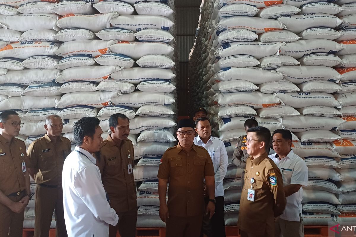Bulog Tanjungpinang pastikan stok beras aman sampai enam bulan