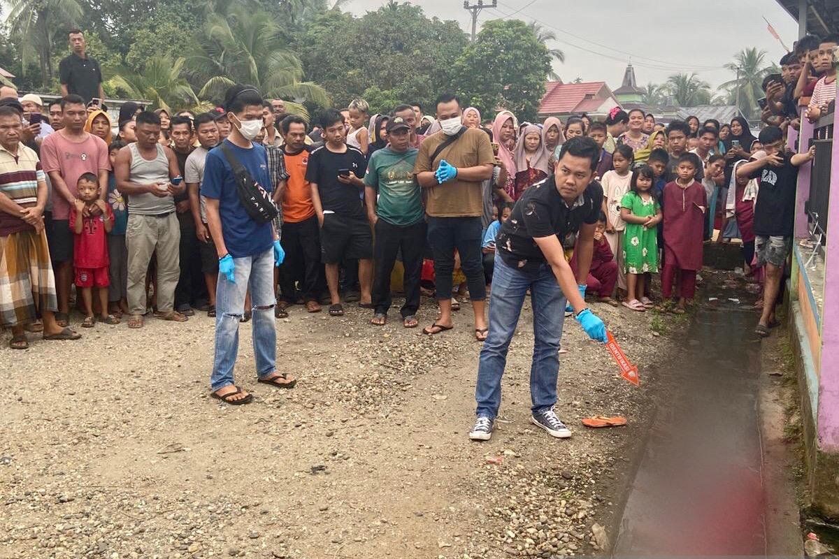 Warga Sarolangun digegerkan penemuan mayat, Polisi langsung olah TKP