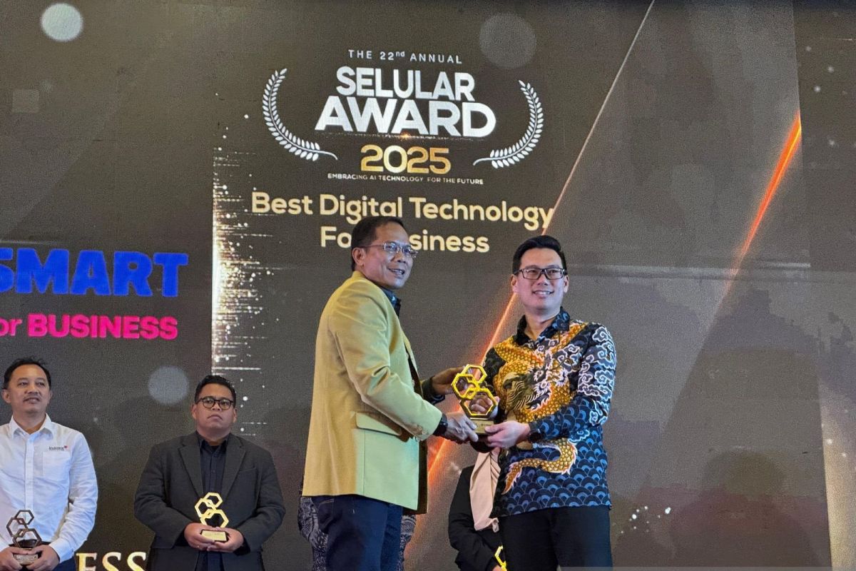 XLSMART raih tiga penghargaan nasional bergengsi 2025