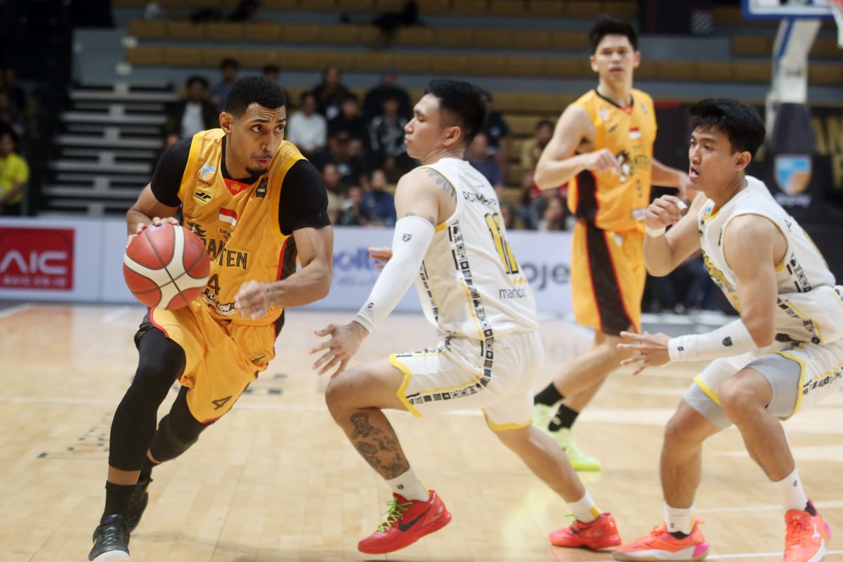 Klasemen IBL 2025 pekan ke-17, Dewa United bertengger di puncak