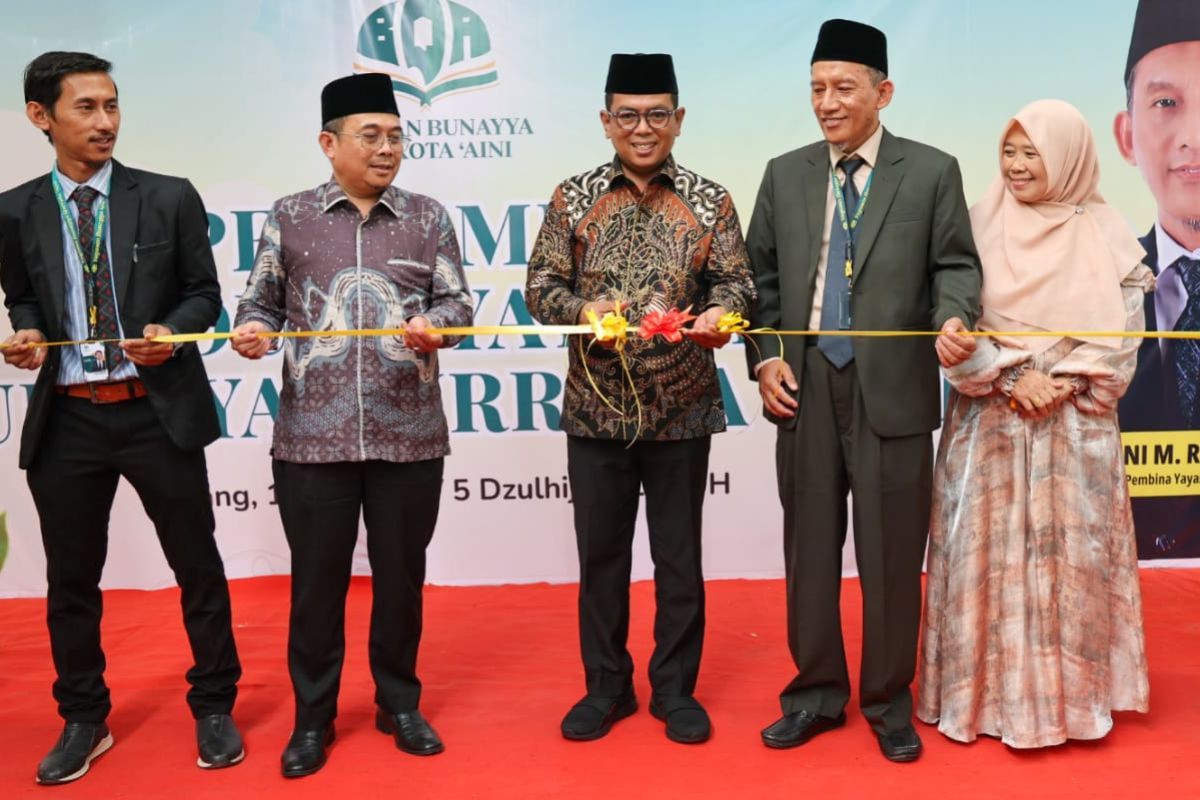 Gubernur Andra Soni tekankan sekolah swasta dalam pemerataan pendidikan