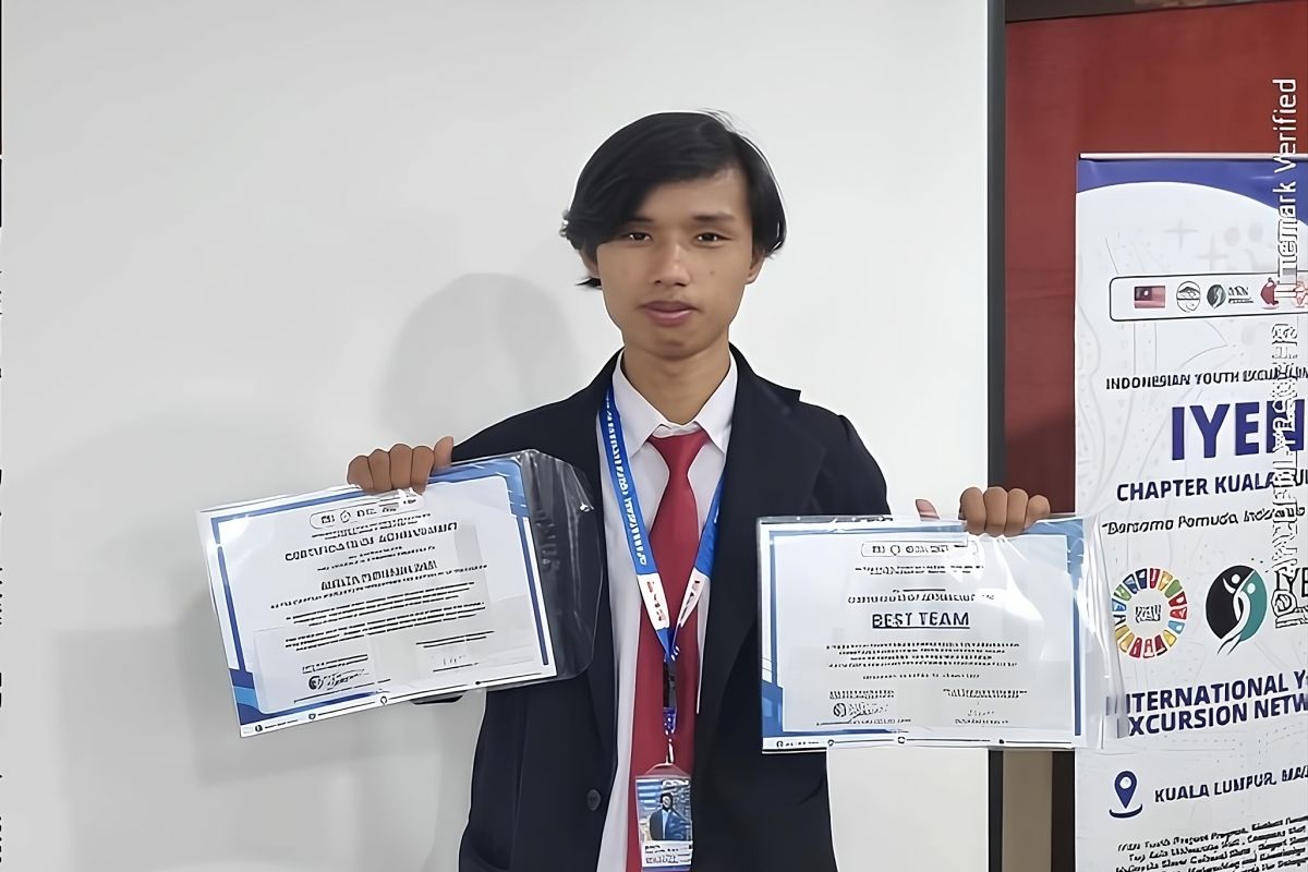 Mahasiswa Sekolah Vokasi Undip jadi delegasi IYEN di dua negara ASEAN