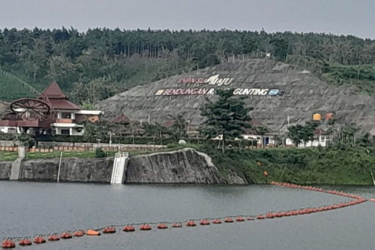 Blora ajukan  suplai air 100 liter/detik dari Bendungan Randugunting