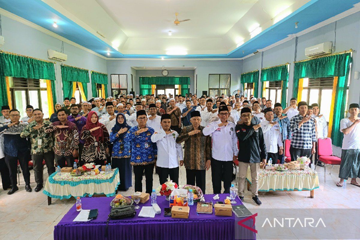 Pemkab Kotim apresiasi Juleha edukasi masyarakat cara sembelih halal