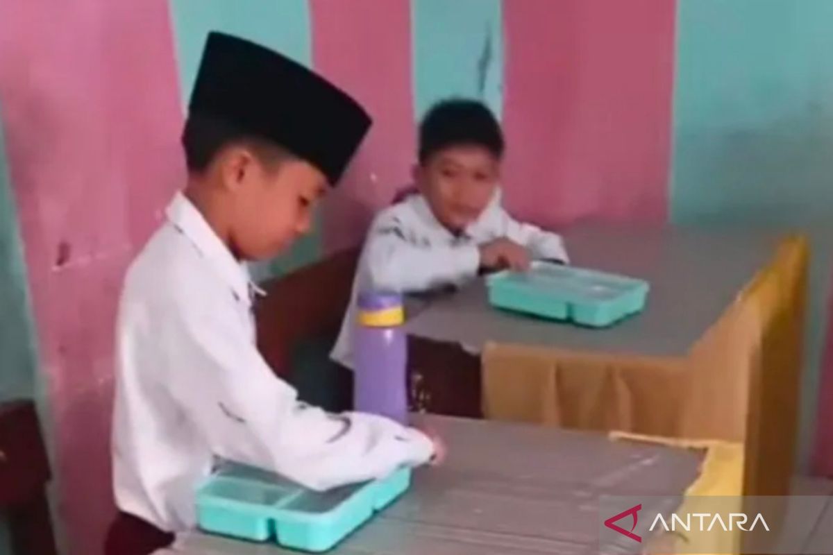 Program Makan Bergizi Gratis di Mukomuko dihentikan sementara