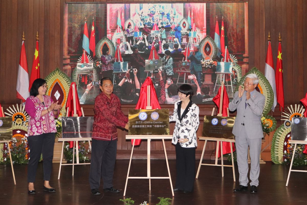 Poltekpar Bali hadirkan China Center sebagai pusat pengembangan SDM