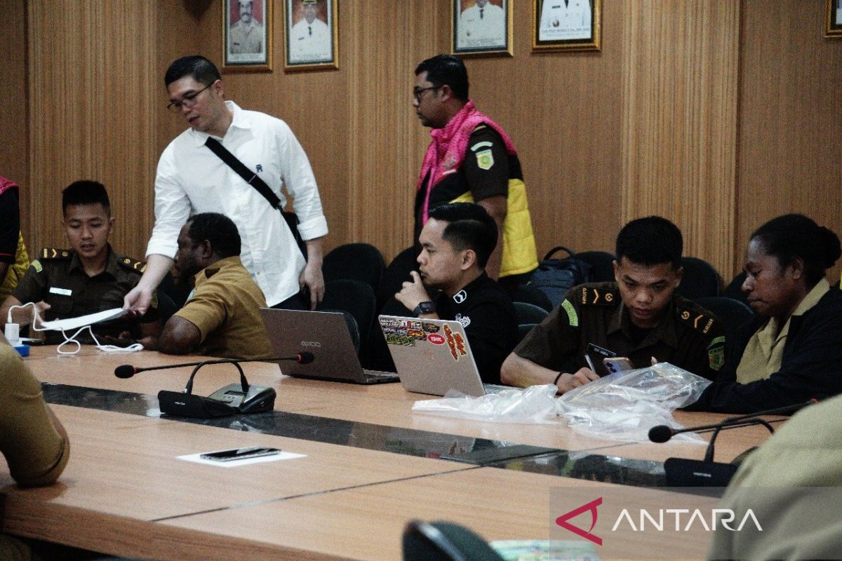 Kejati Papua Barat geledah Kantor Setda Kabupaten Sorong