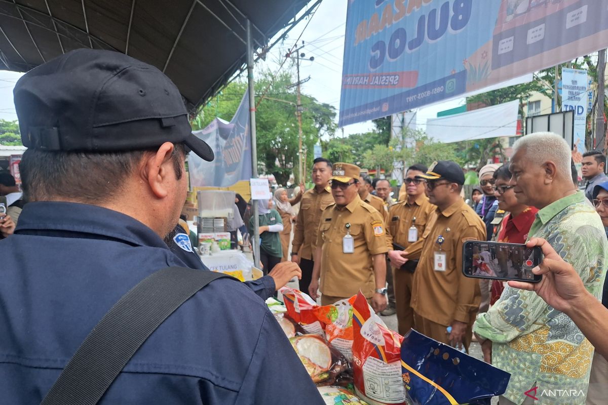 Wawali Balikpapan tinjau pasar murah pastikan inflasi terkendali
