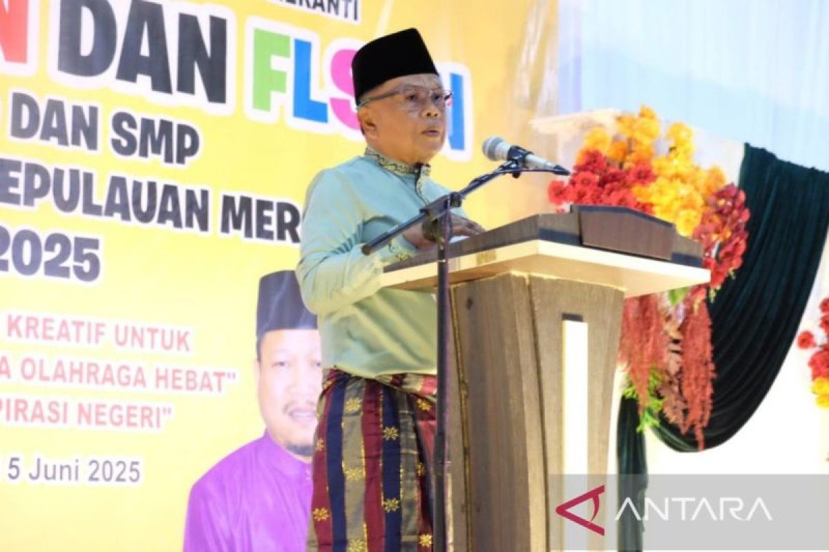 Buka seleksi O2SN dan FLS3SN, Bupati Meranti harap karakter anak bisa tumbuh kreatif dan sportif