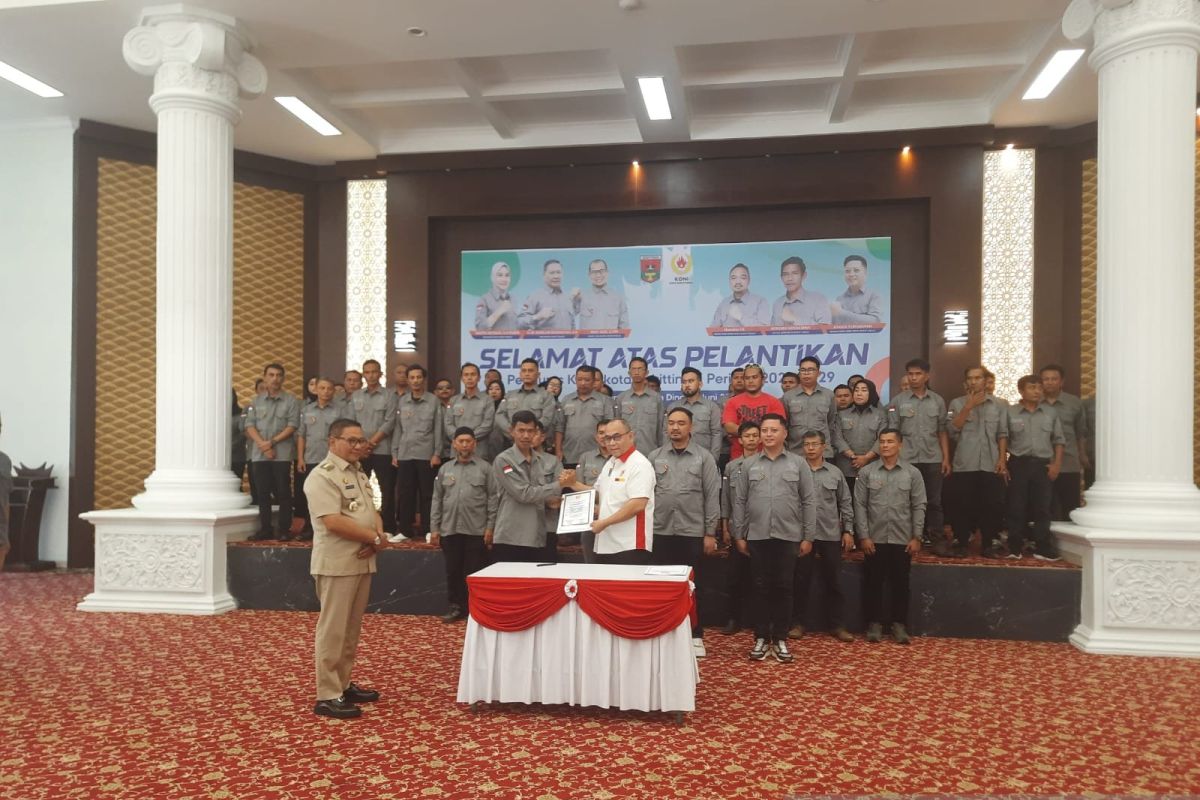 KONI Bukittinggi resmi dilantik, tujuh wartawan ambil bagian