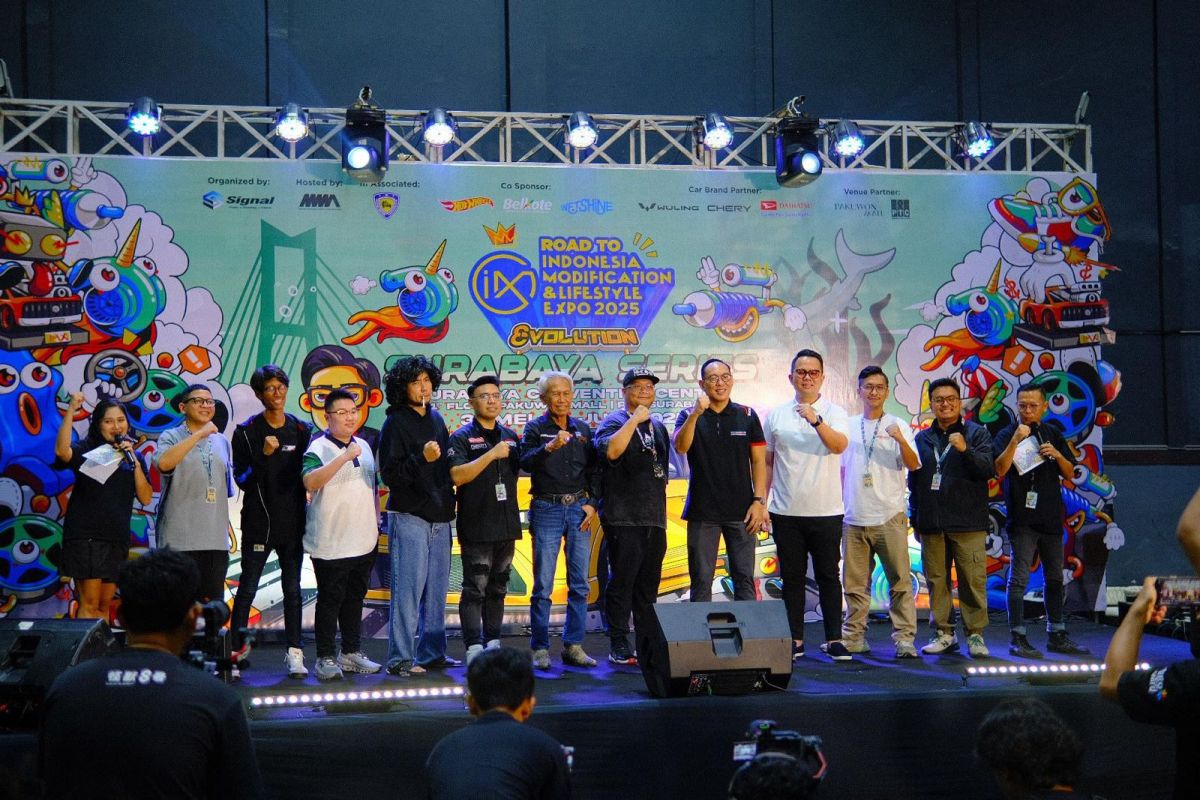 Ribuan Otomotif Enthusiast Memenuhi IMX Surabaya 2025: Pameran Modifikasi & Gaya Hidup yang Menggebrak!