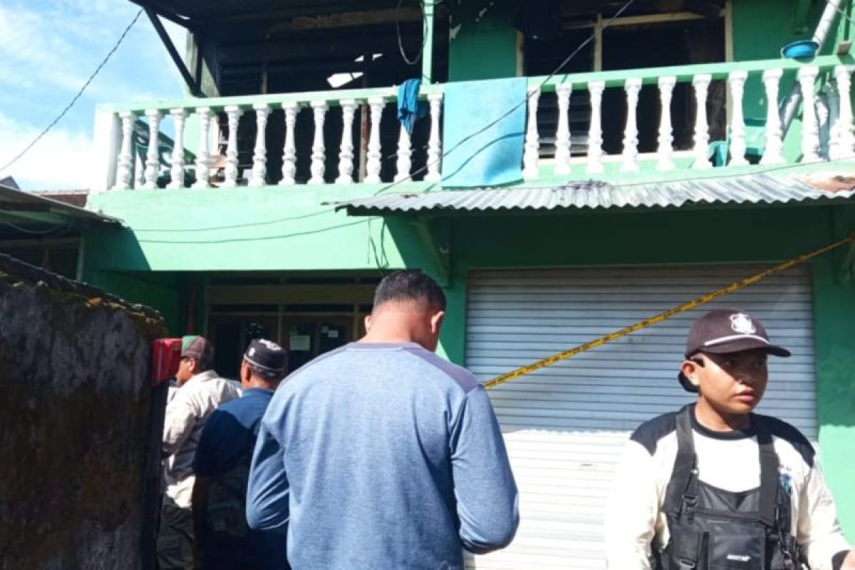 Polisi selidiki penyebab kebakaran tewaskan satu mahasiswa di Jember