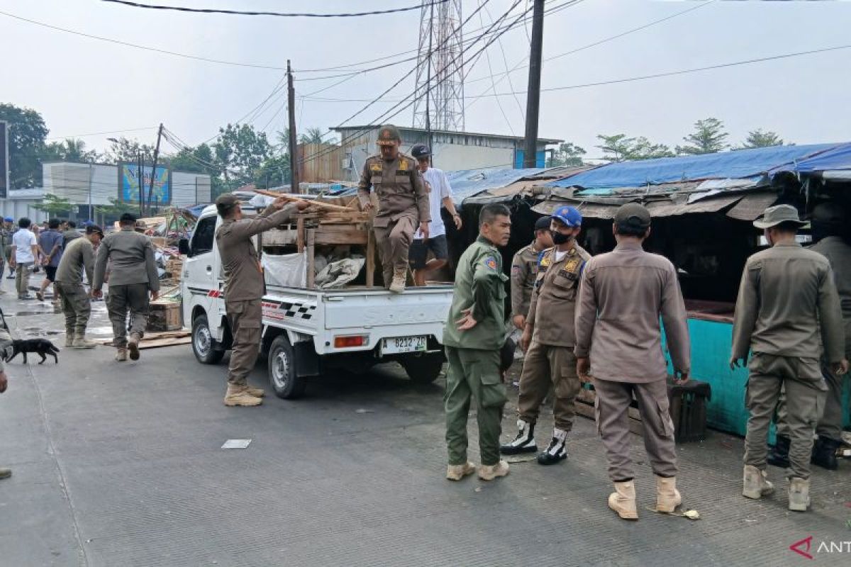 Pembongkaran pasar di Tangerang, ratusan petugas gabungan dikerahkan