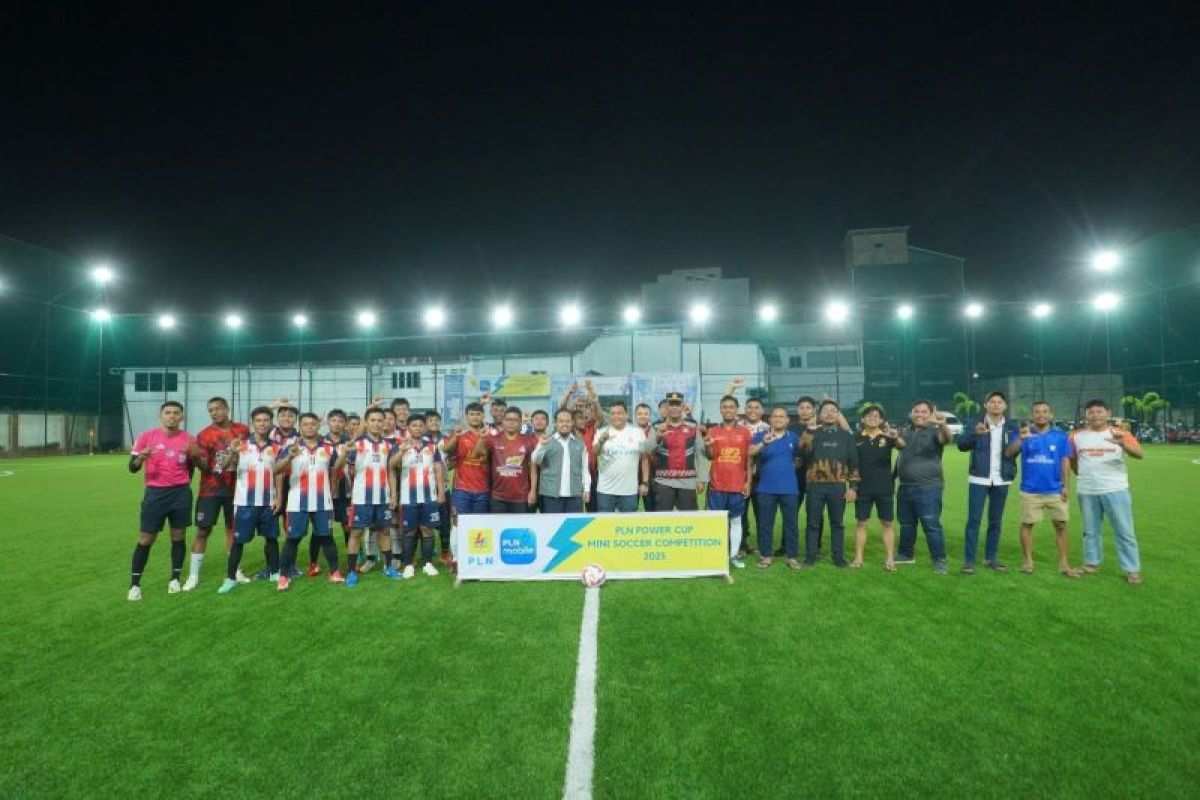 PLN kampanye energi hijau lewat kompetisi mini soccer
