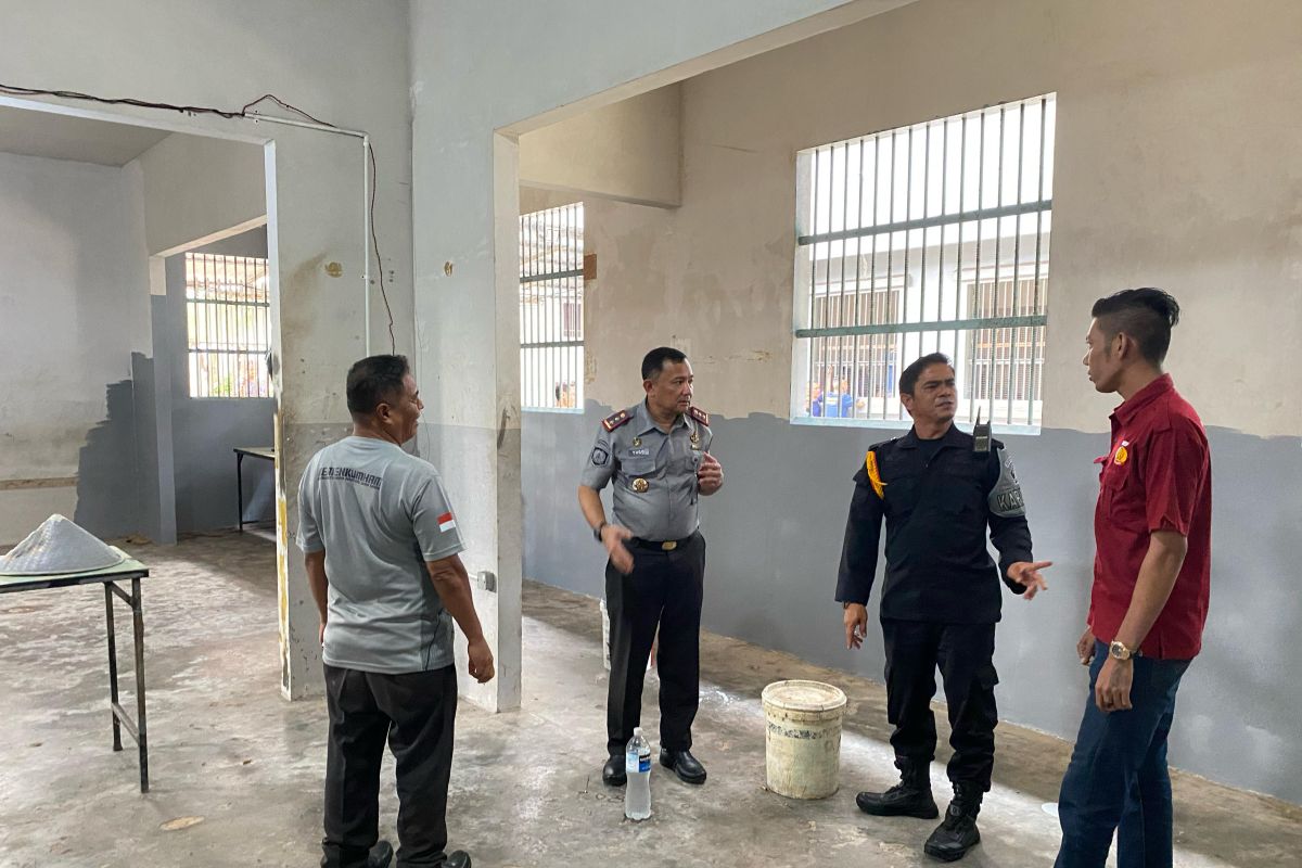 Kalapas sapa warga binaan untuk jaga kondusivitas Lapas Batam