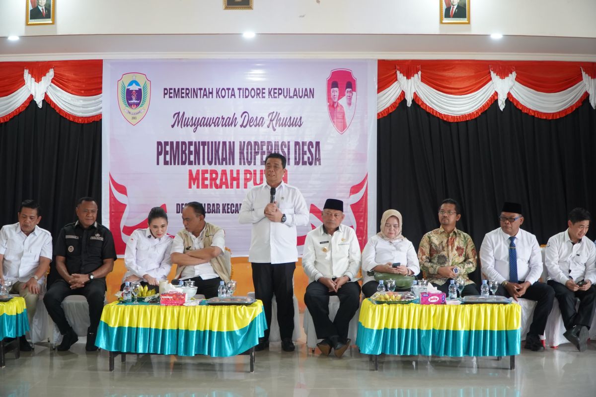 Menteri Koperasi dan Wamendes kunjungan kerja di Desa Balbar Tidore
