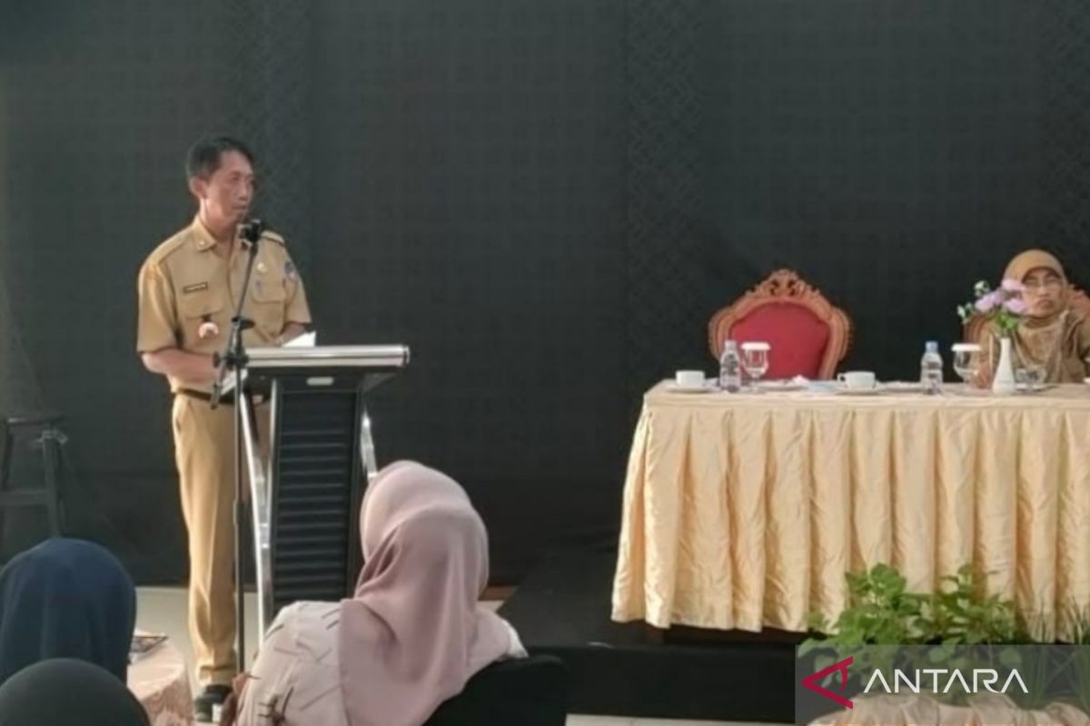 Dinkes Kolaka dan BPOM gelar bimtek keamanan pangan