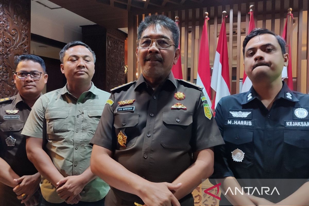 Kejati Jatim periksa 30 orang atas dugaan korupsi dana hibah SMK swasta