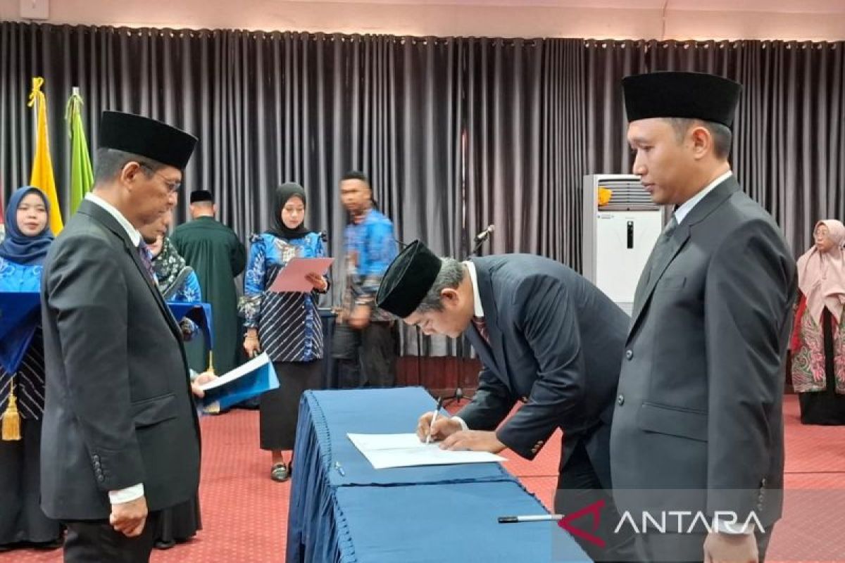 Poliban lantik PAW Ketua Jurusan Administrasi Bisnis