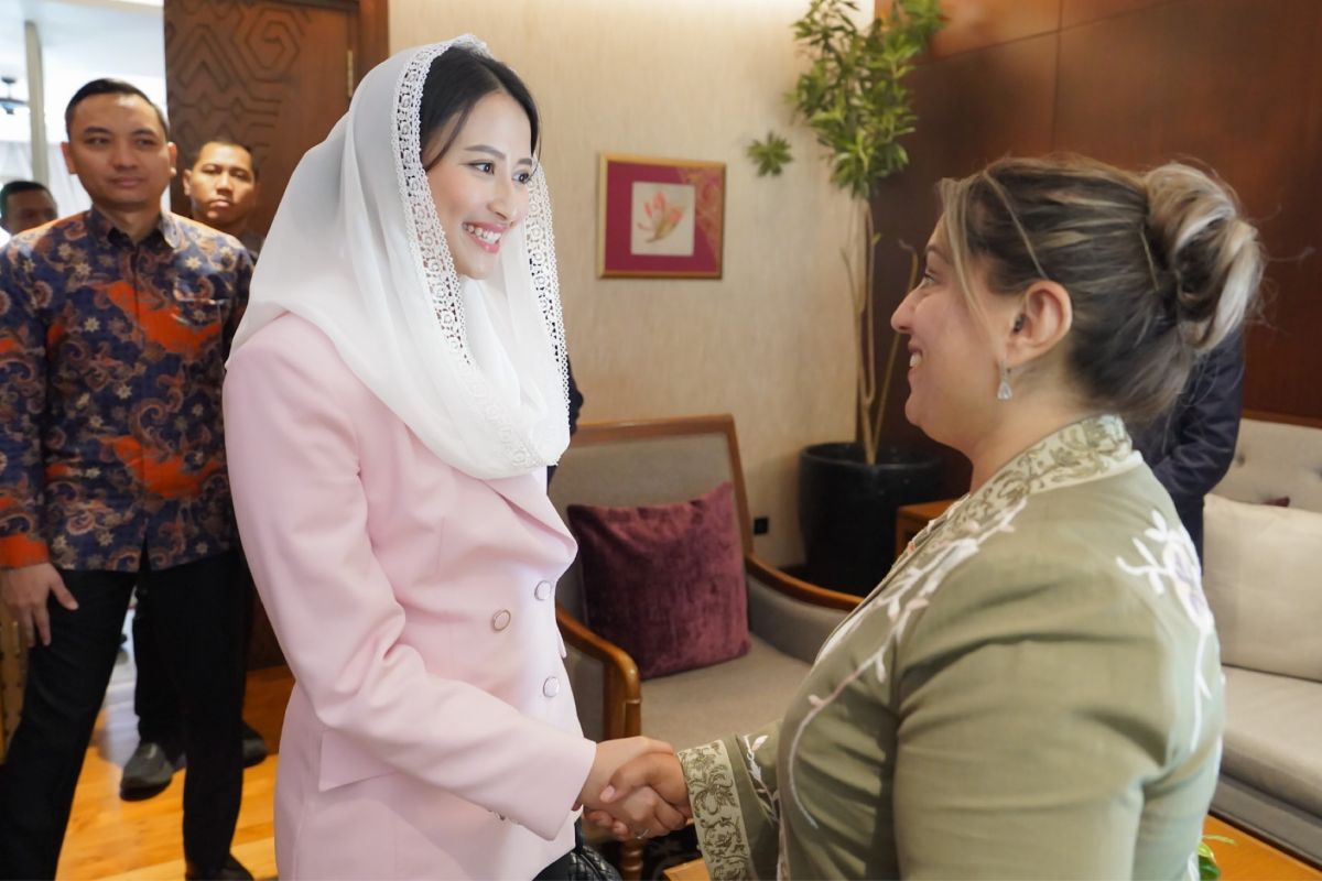 Indonesia eyes deeper trade with UK