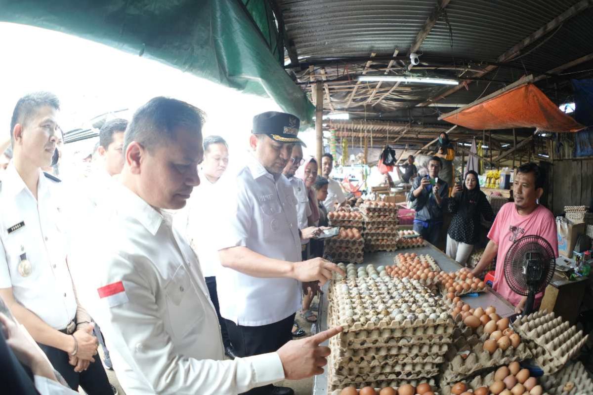 Jelang Idul Adha, Wali Kota Makassar pantau harga pangan