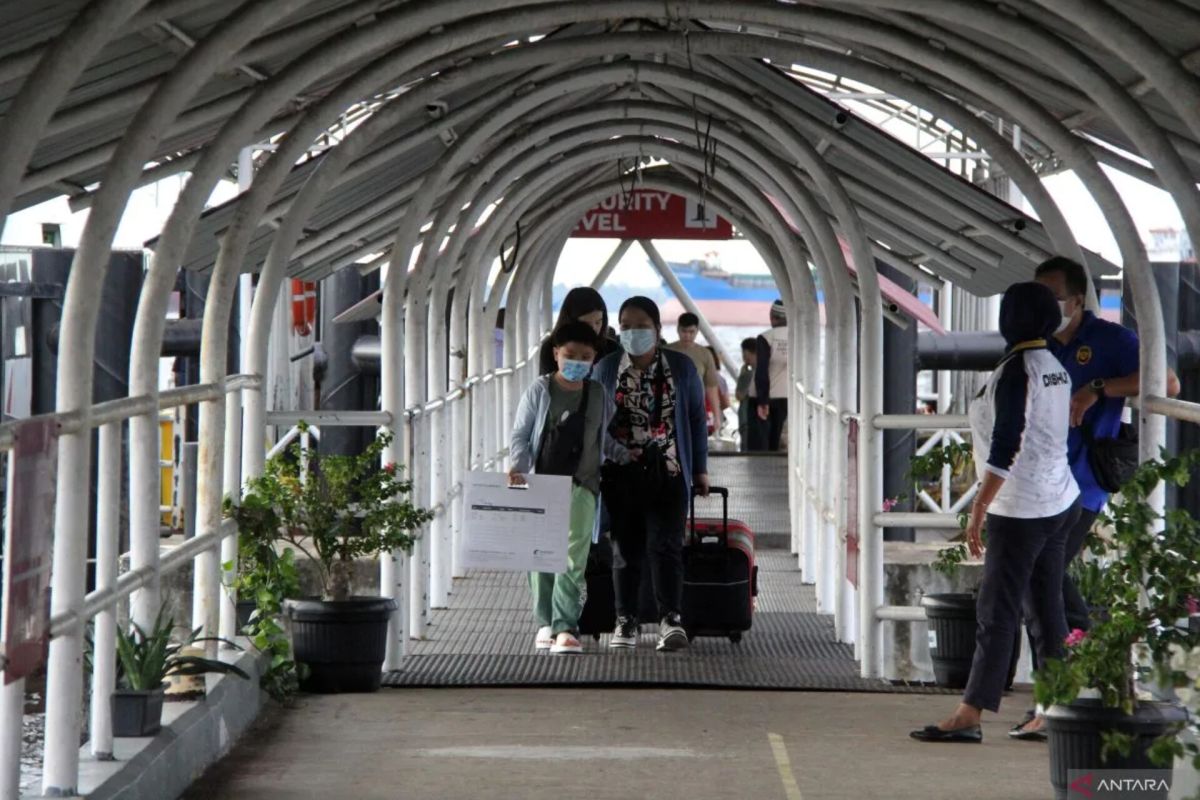 Masyarakat diminta waspada, kasus COVID-19 kembali meningkat di Asia Tenggara
