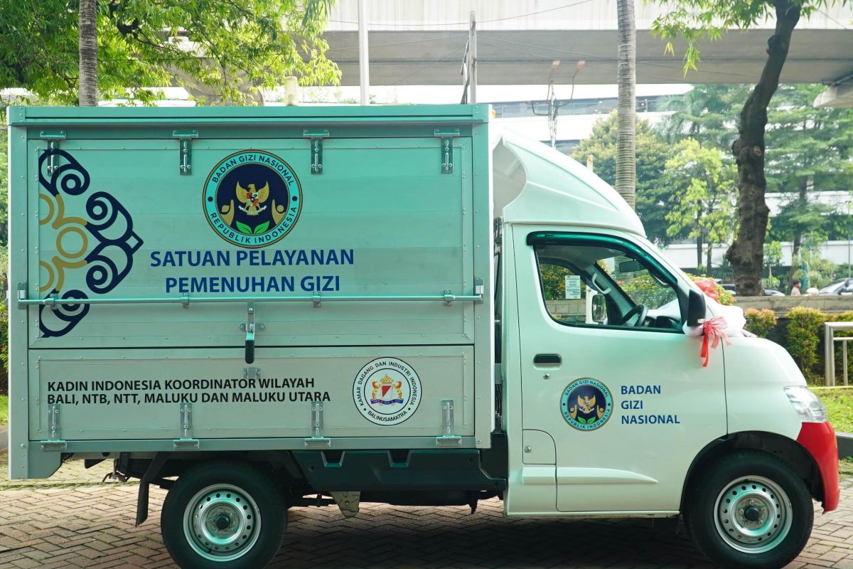 Kadin designs special vehicle to support delivery of free meals