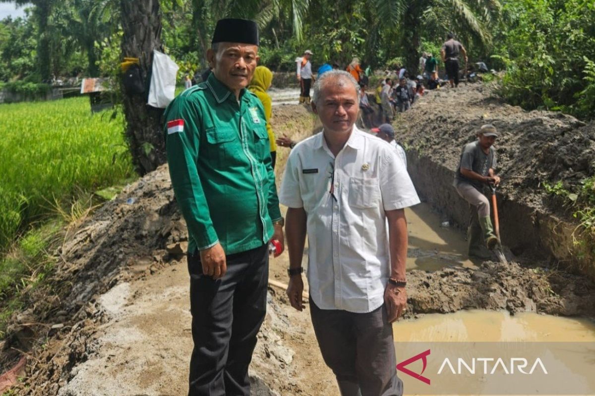 DPRD Padangsidimpuan apresiasi Pemkot Padangsidimpuan tunaikan aspirasi petani