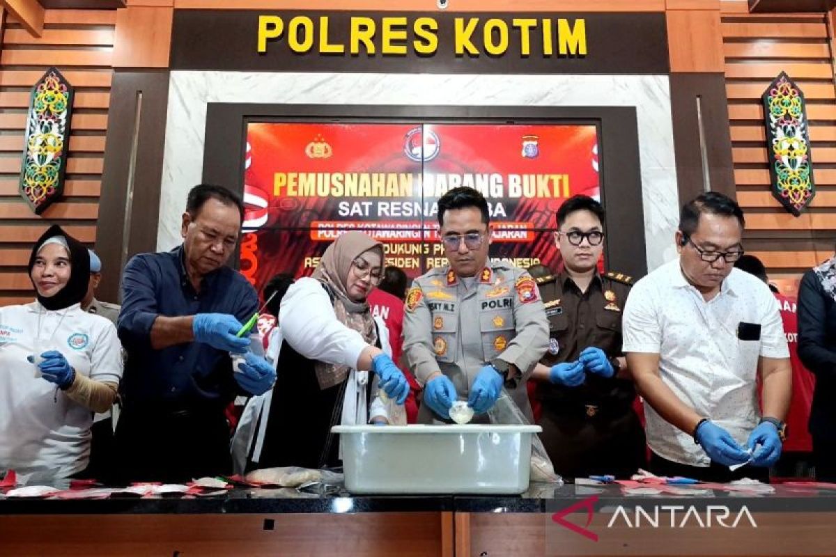 Berantas narkoba, Polres Kotim musnahkan sabu senilai Rp1,7 miliar