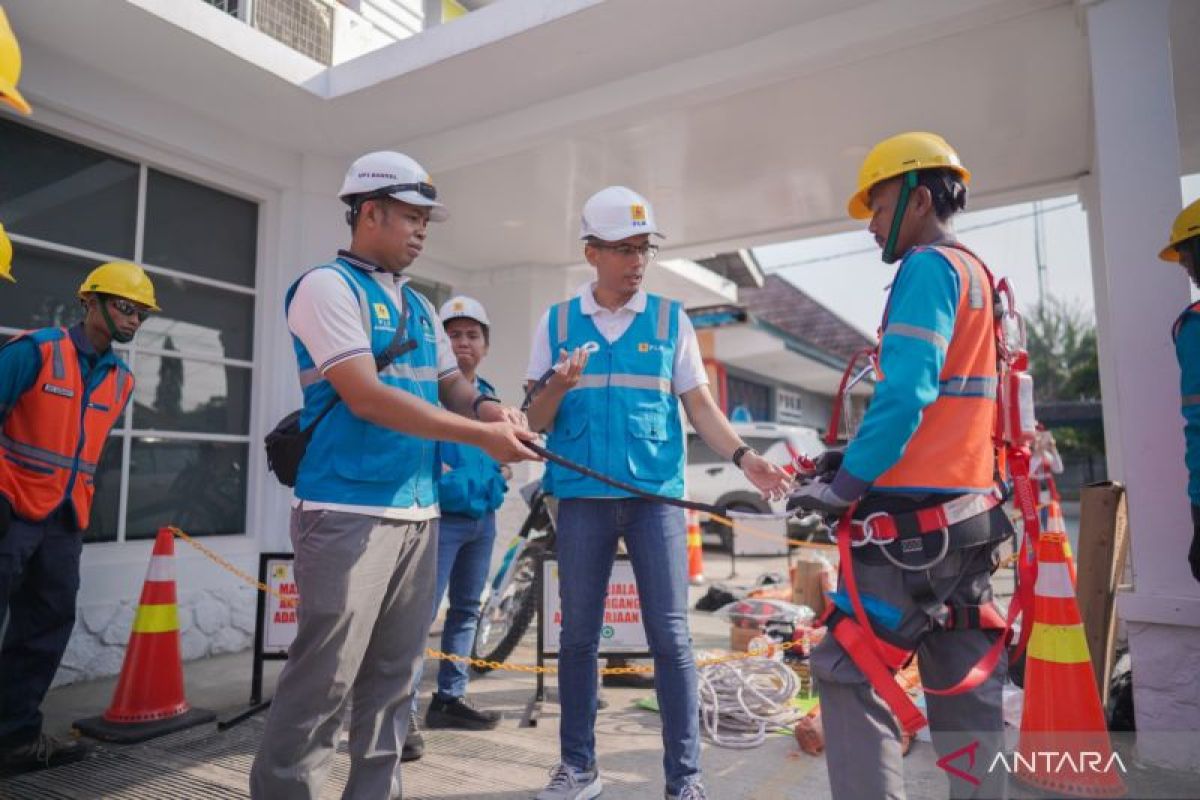 Terangi Idul Adha, PLN Banten hadirkan listrik andal layanan sepenuh hati