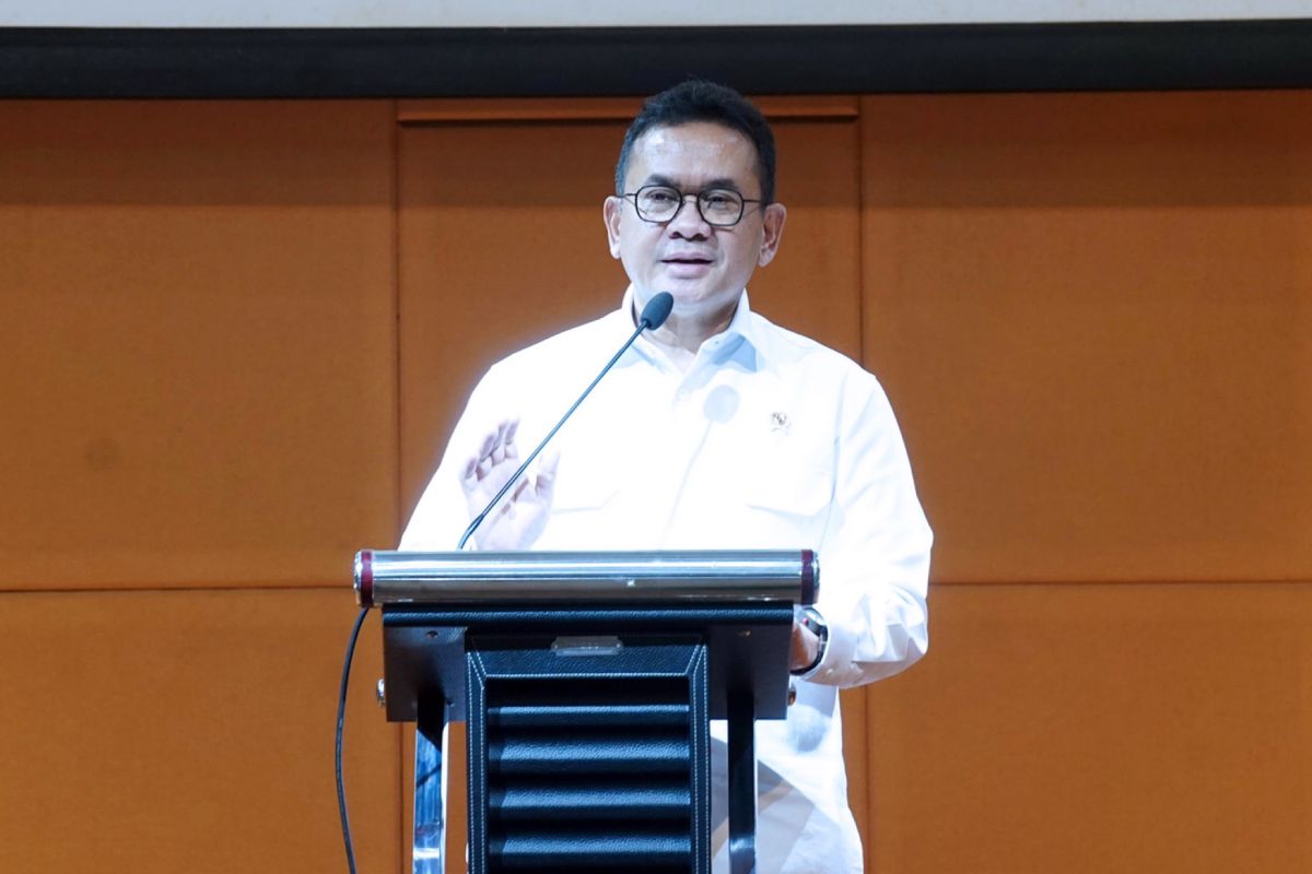 Mendag sebut impor barang konsumsi turun 2,21 persen pada April 2025
