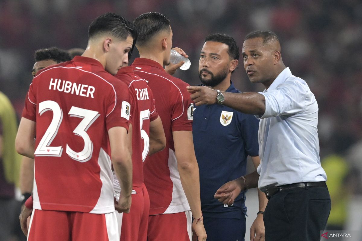 Patrick Kluivert tegaskan timnas Indonesia tetap serius hadapi Jepang