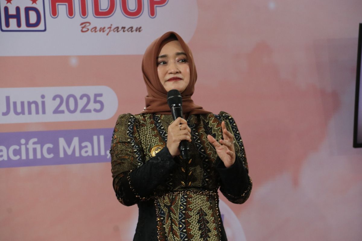 Wakil Wali Kota Tegal jadi juri kehormatan Lomba Fashion Show Batik